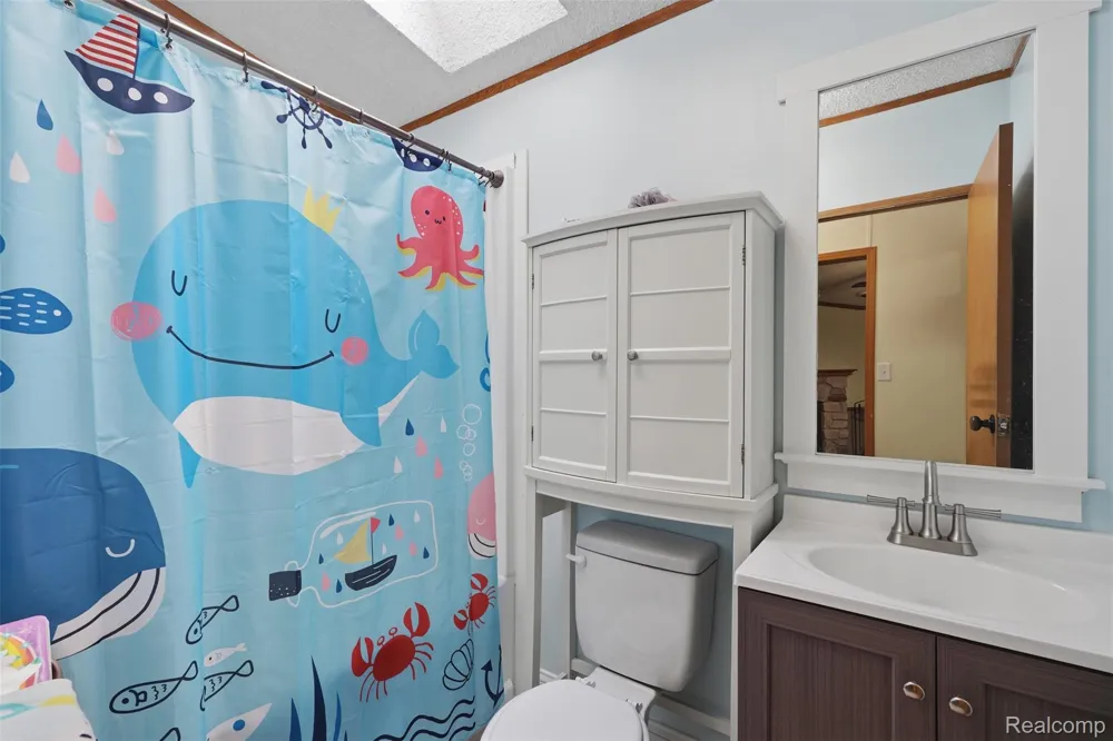 4634 Butternut Street Clarkston City, MI 48348