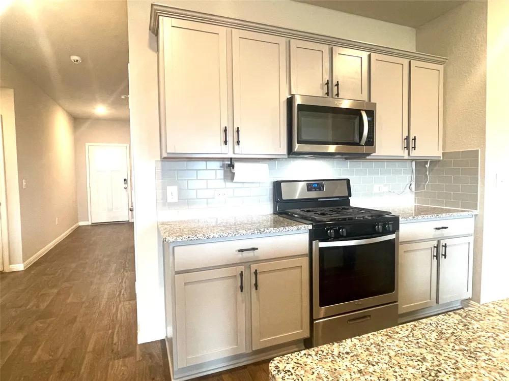 19616 Ann Richards Avenue Manor, TX 78653