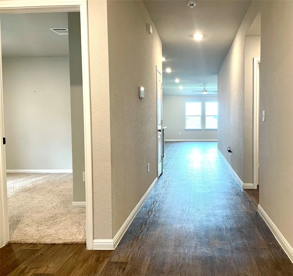 19616 Ann Richards Avenue Manor, TX 78653
