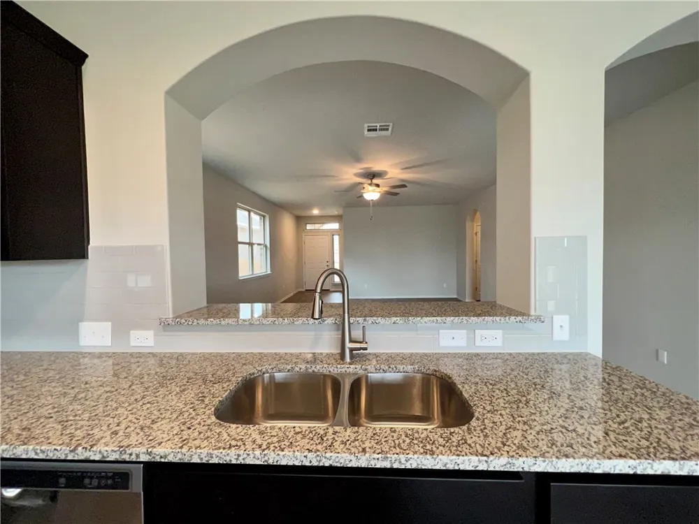 326 Blue Oak Boulevard San Marcos, TX 78666