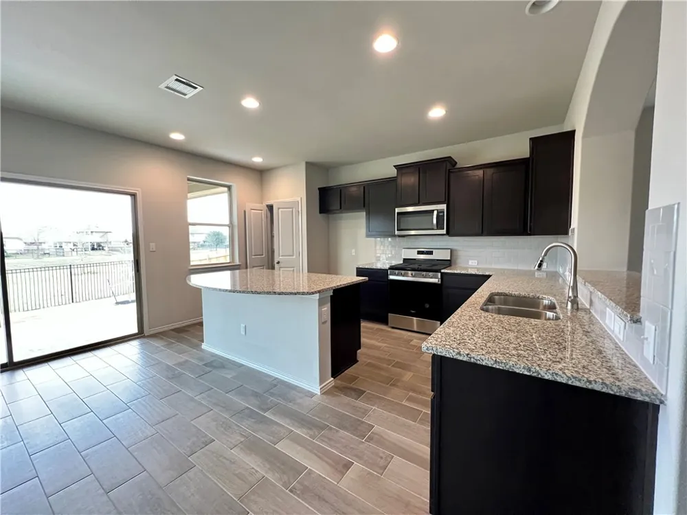 326 Blue Oak Boulevard San Marcos, TX 78666