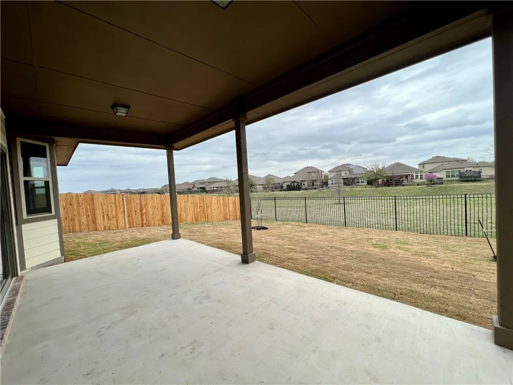 326 Blue Oak Boulevard San Marcos, TX 78666