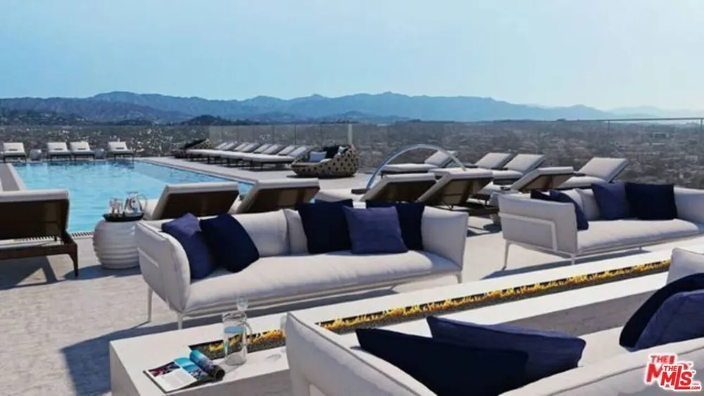 3033 Wilshire Avenue #507 Los Angeles, CA 90010