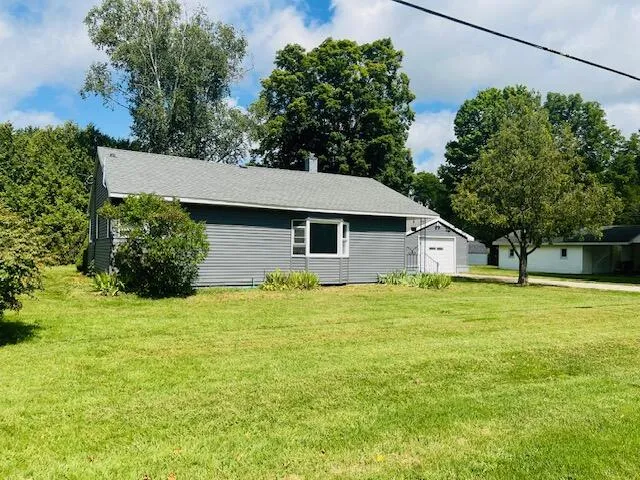 295 Hawley Street Hesperia, MI 49421