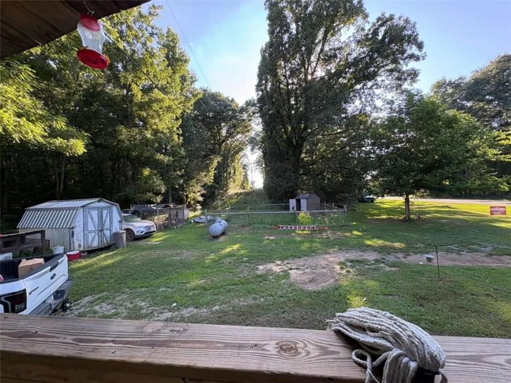 1049 Prior Station Road Cedartown, GA 30125