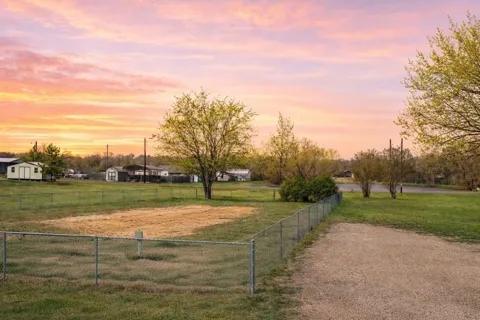 381 Cheyenne