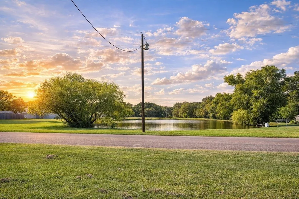 381 Cheyenne Quitman, TX 75783