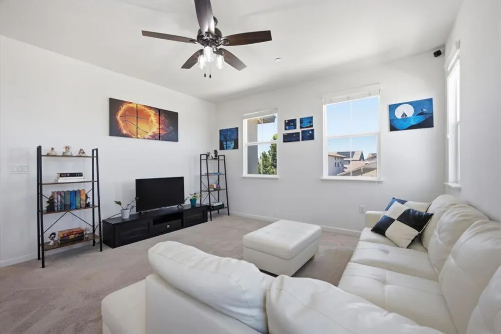 1702 Plumas Drive Lathrop, CA 95330