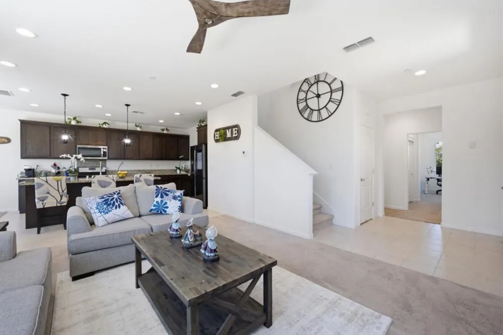 1702 Plumas Drive Lathrop, CA 95330