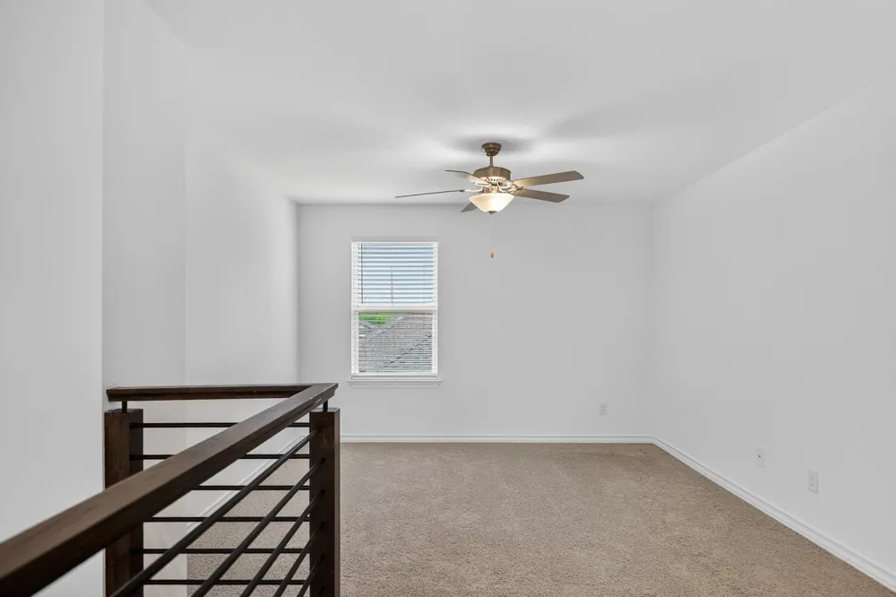 116 Gracie Way Hutto, TX 78634