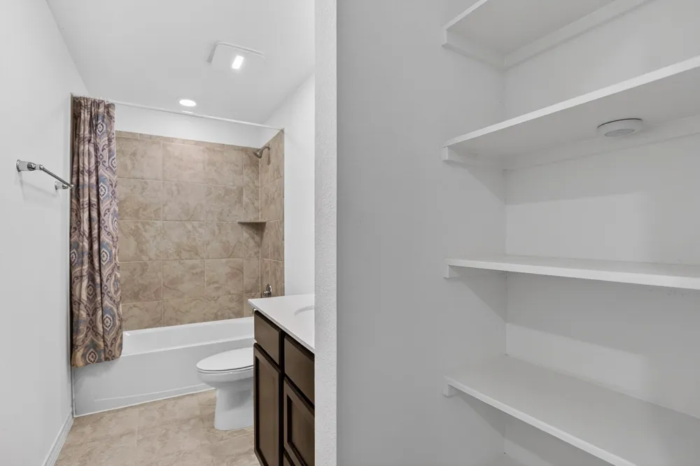 116 Gracie Way Hutto, TX 78634
