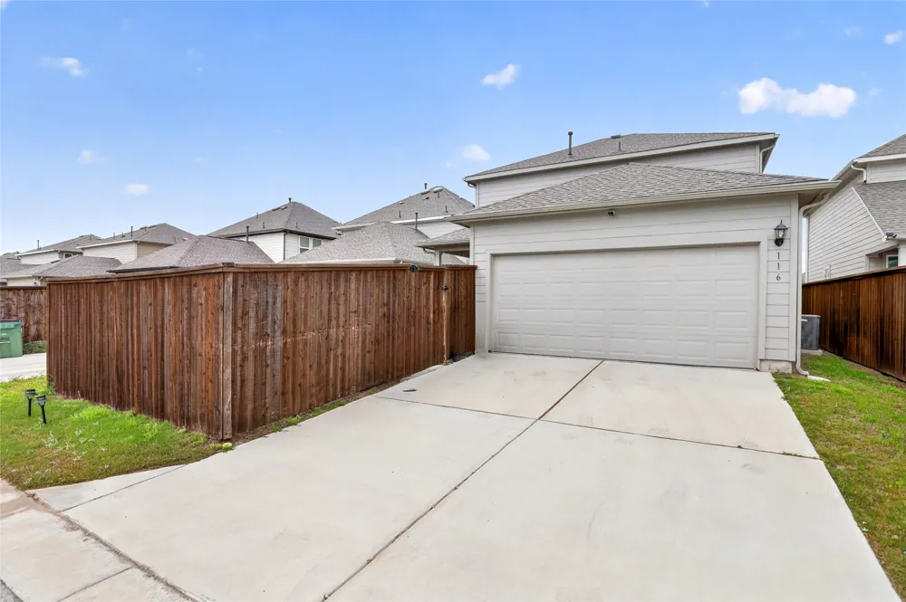 116 Gracie Way Hutto, TX 78634