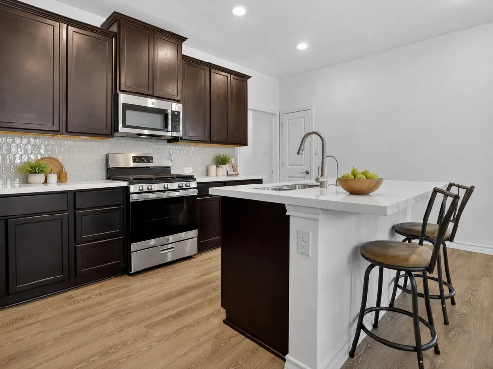 116 Gracie Way Hutto, TX 78634