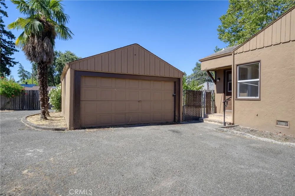 295 Clearlake Avenue Lakeport, CA 95453
