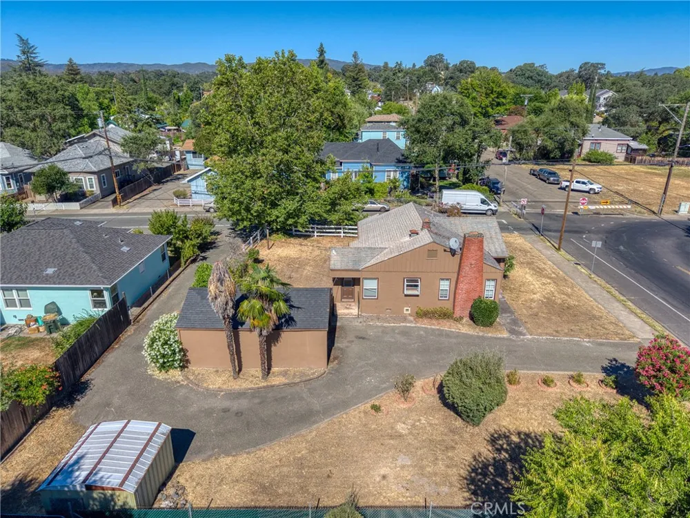 295 Clearlake Avenue Lakeport, CA 95453