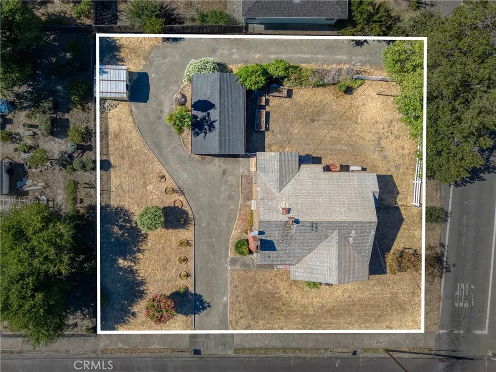 295 Clearlake Avenue Lakeport, CA 95453