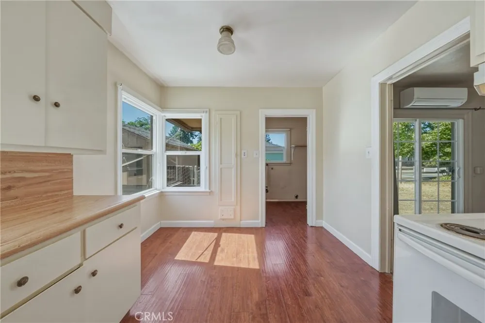 295 Clearlake Avenue Lakeport, CA 95453