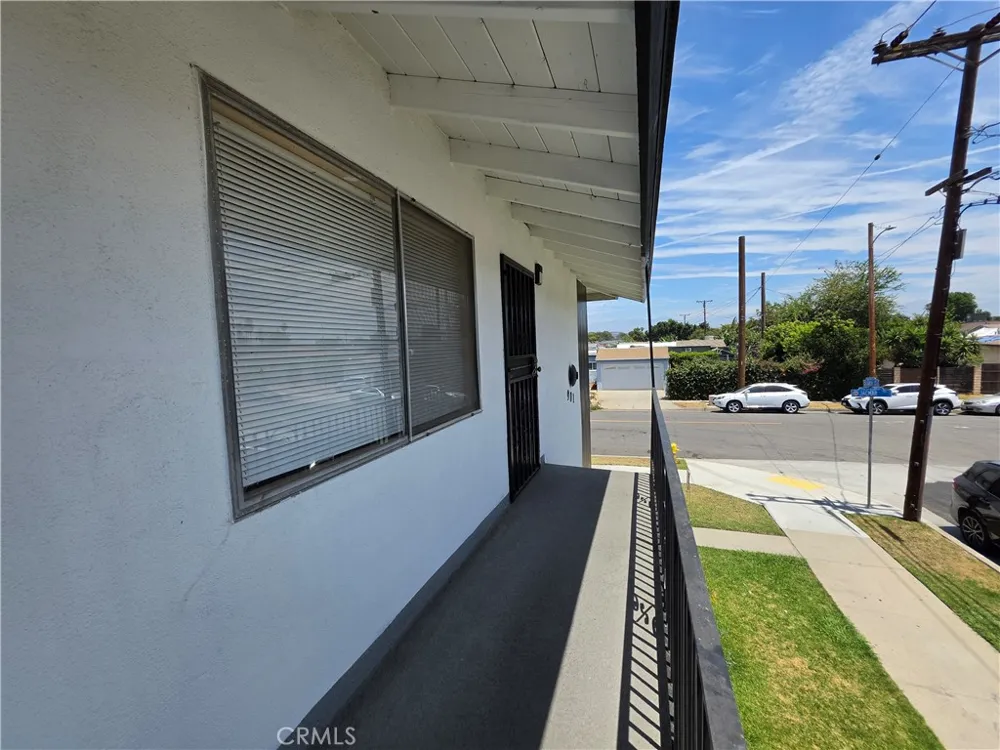 901 Carob Way #C Montebello, CA 90640