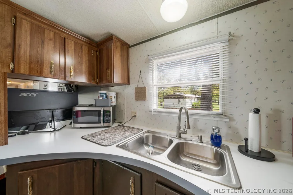 24501 S 610 LANE Grove, OK 74344