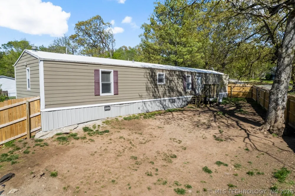 24501 S 610 LANE Grove, OK 74344