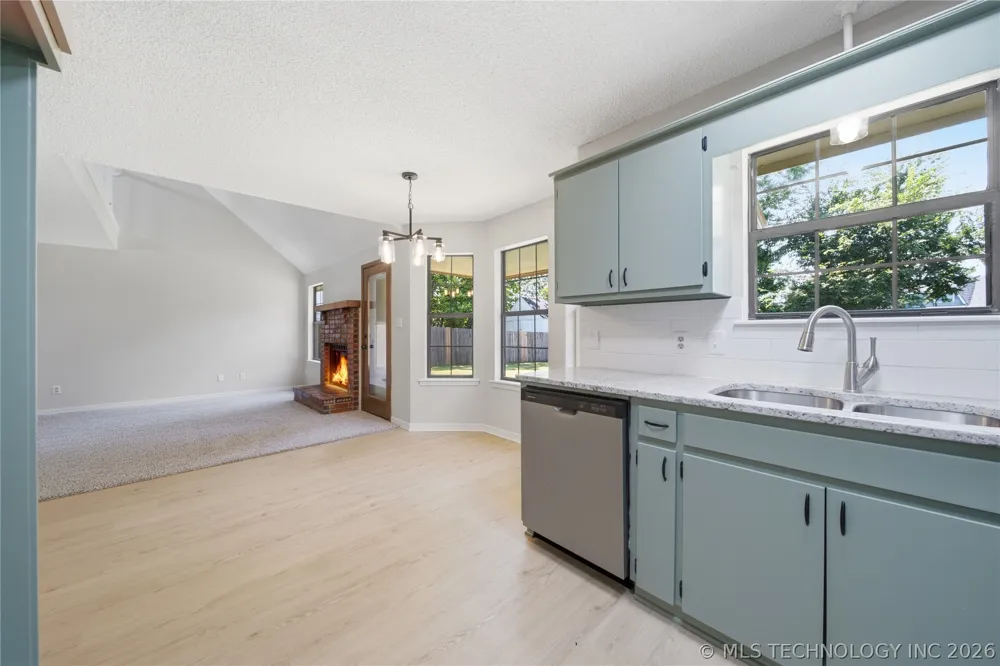 2007 S Missouri Court Claremore, OK 74019