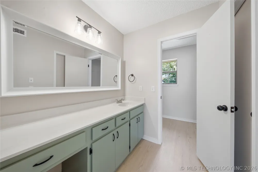 2007 S Missouri Court Claremore, OK 74019