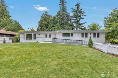10223 SE 213th Place