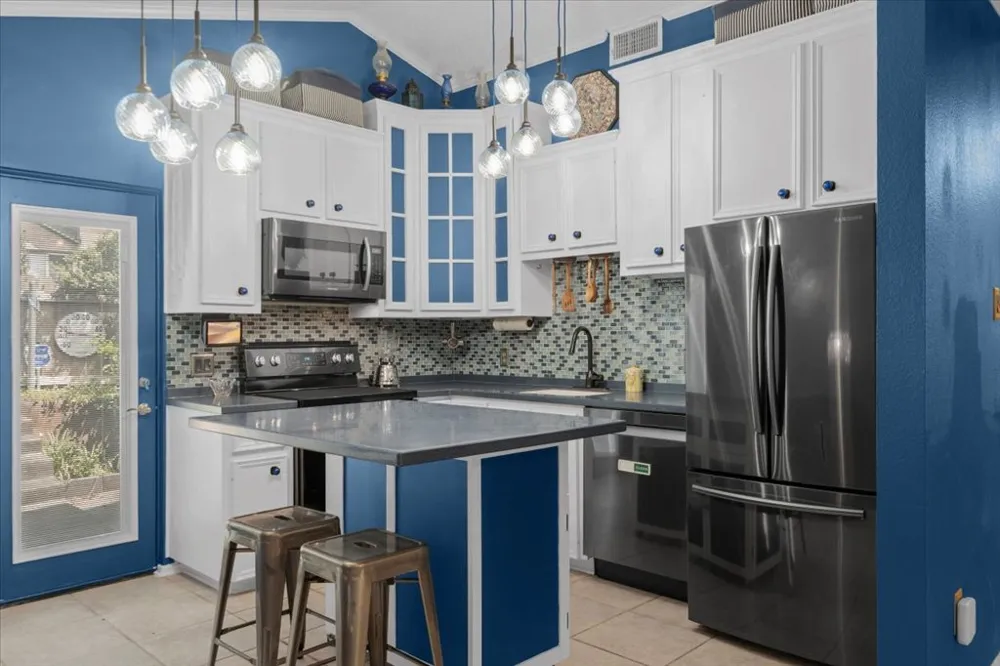 1015 E Yager Lane #161 Austin, TX 78753