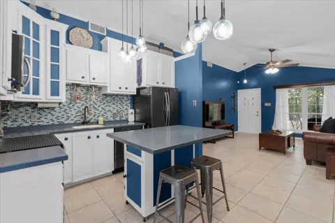 1015 E Yager Lane #161