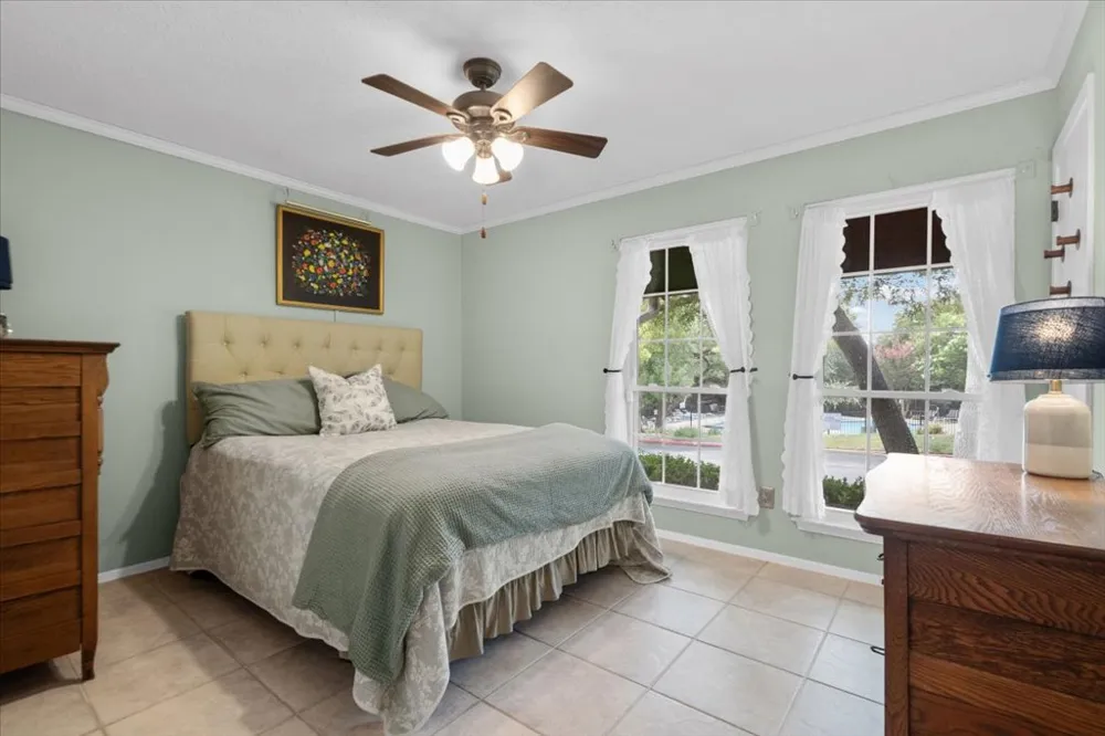 1015 E Yager Lane #161 Austin, TX 78753
