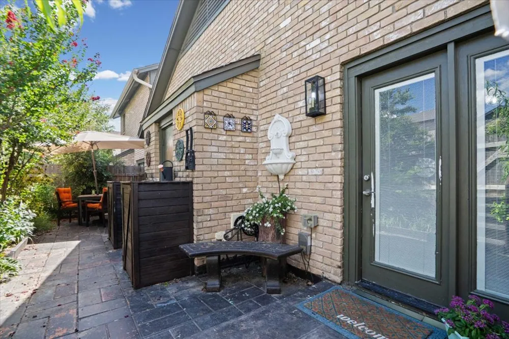 1015 E Yager Lane #161 Austin, TX 78753