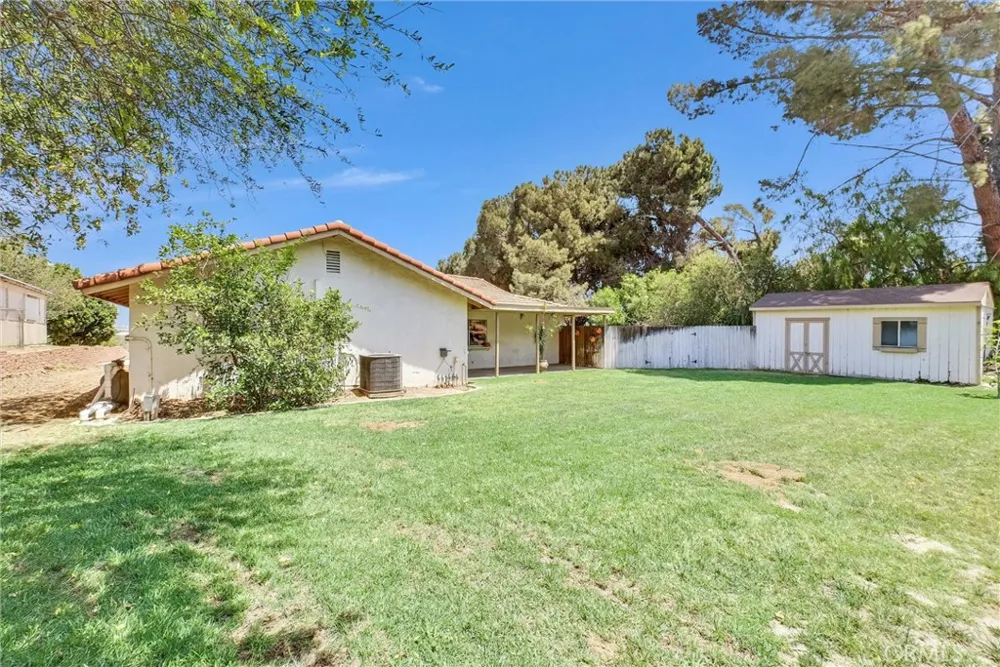 6018 Andalusia Jurupa Valley, CA 92509