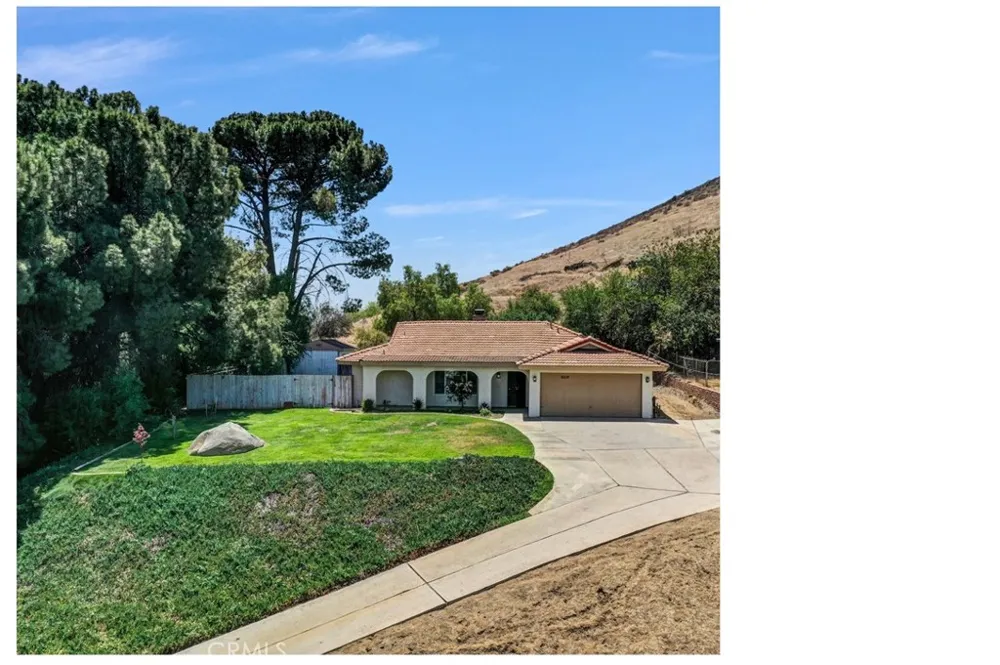 6018 Andalusia Jurupa Valley, CA 92509