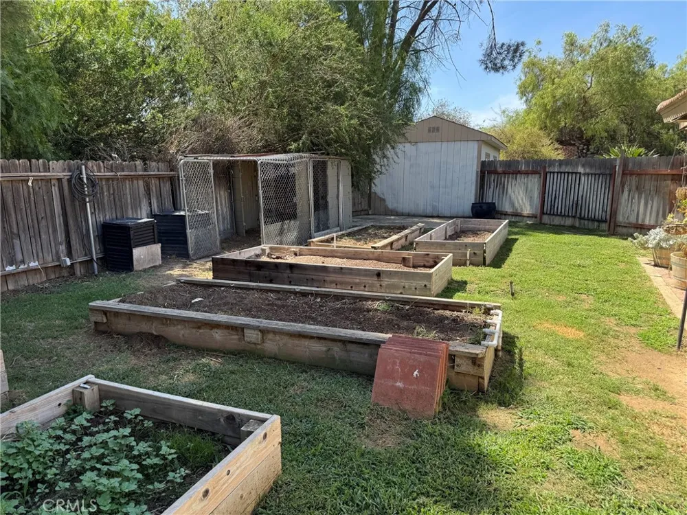 6018 Andalusia Jurupa Valley, CA 92509