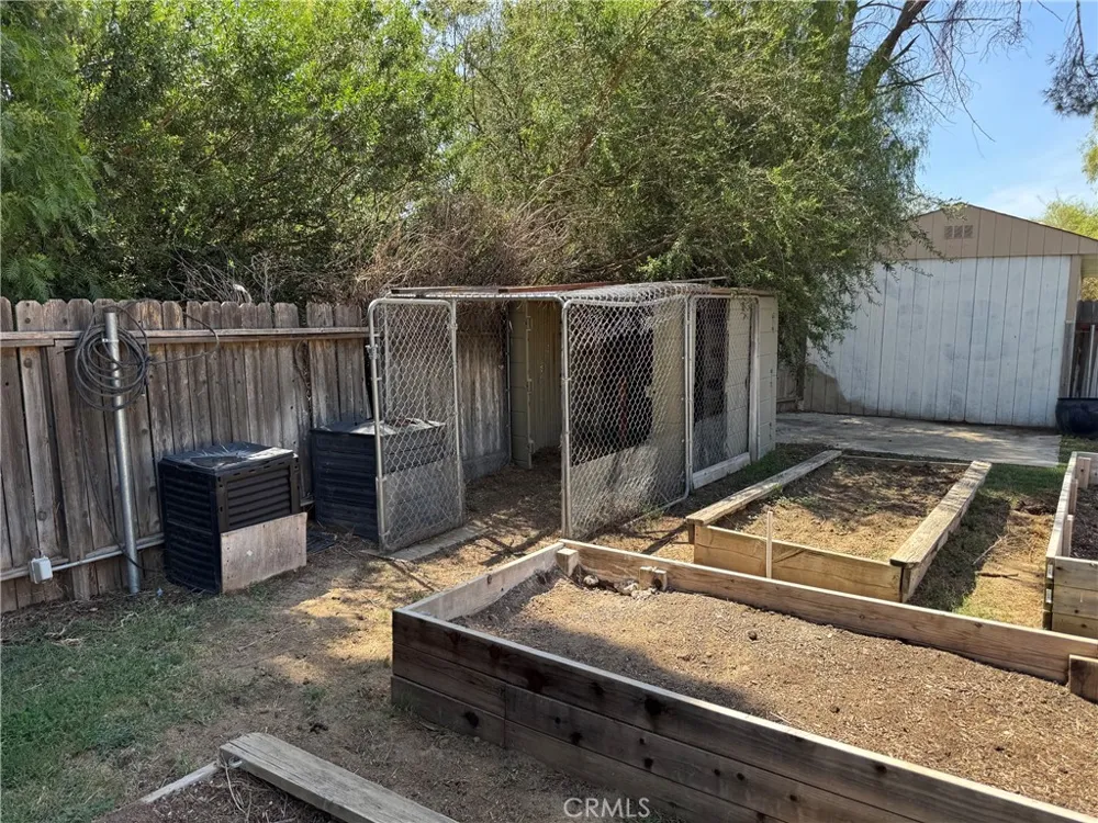 6018 Andalusia Jurupa Valley, CA 92509