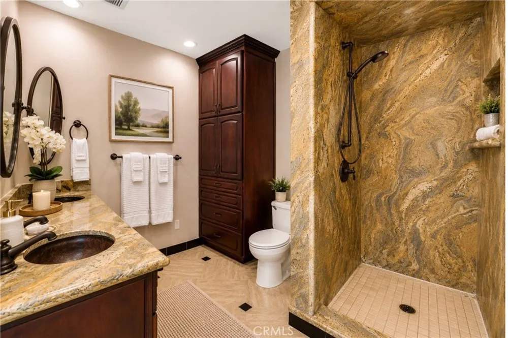 6018 Andalusia Jurupa Valley, CA 92509