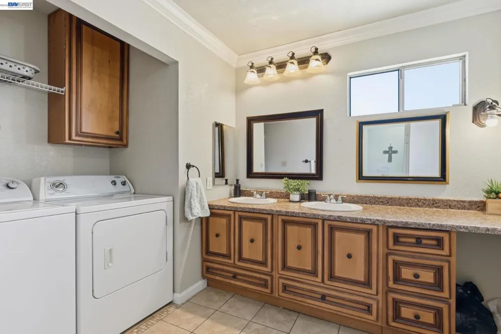15940 Warfield Rd Lathrop, CA 95330