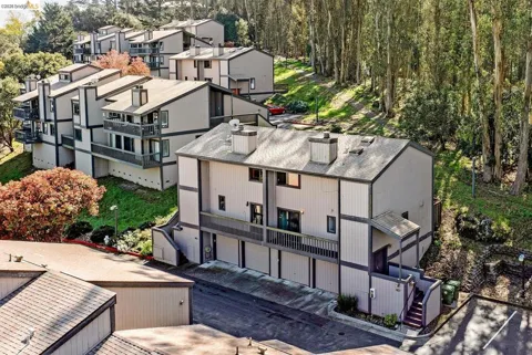 407 Vista Heights Rd