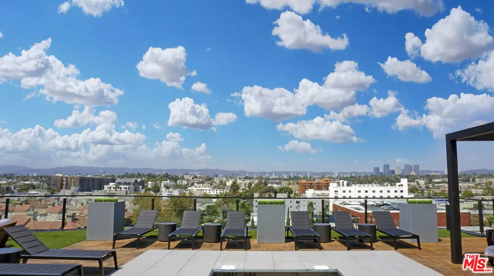3800 Mentone Avenue #407 Culver City, CA 90232