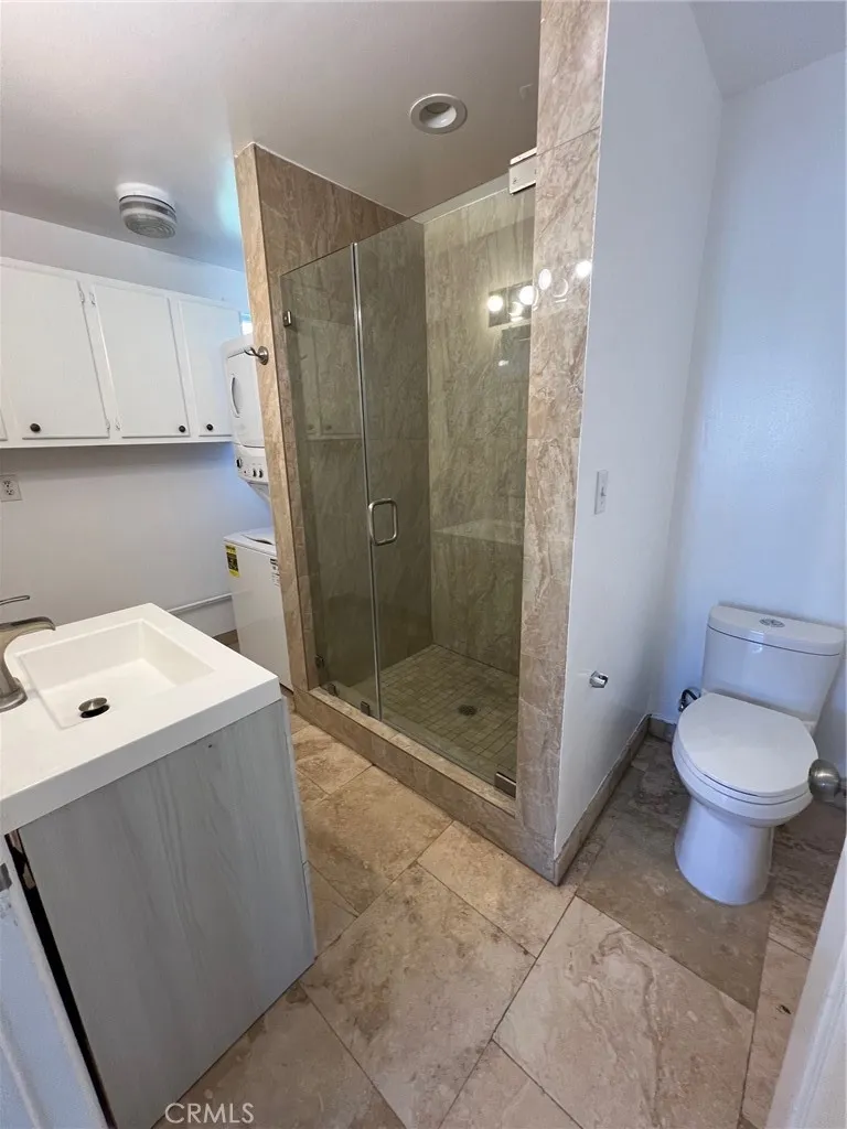 6653 Quakertown Winnetka, CA 91306