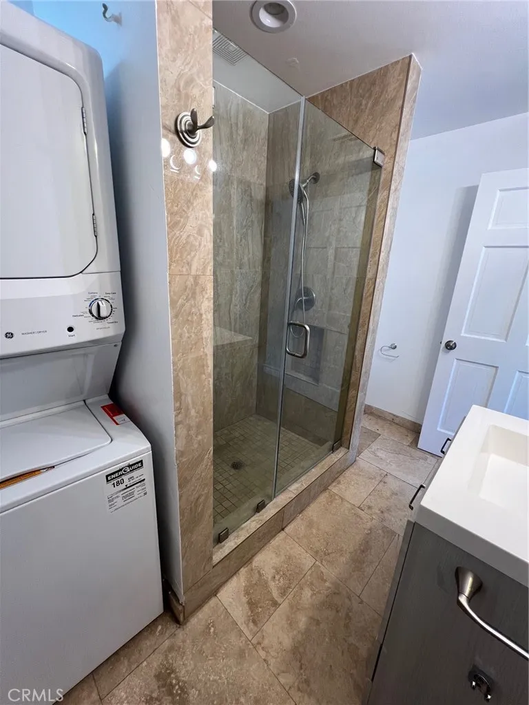 6653 Quakertown Winnetka, CA 91306