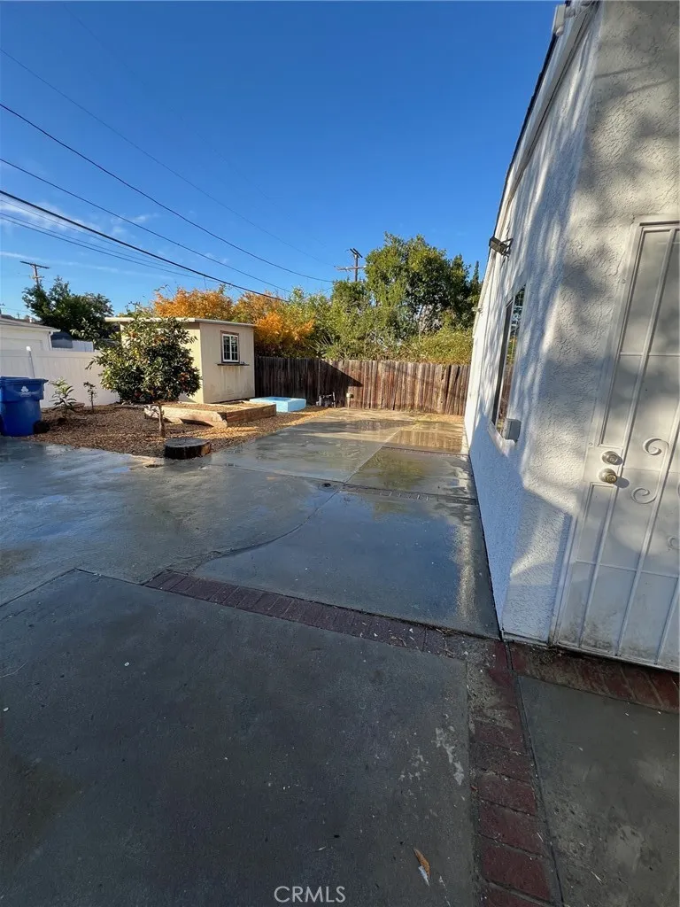 6653 Quakertown Winnetka, CA 91306