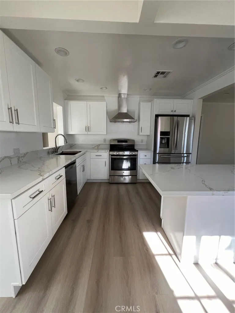 6653 Quakertown Winnetka, CA 91306