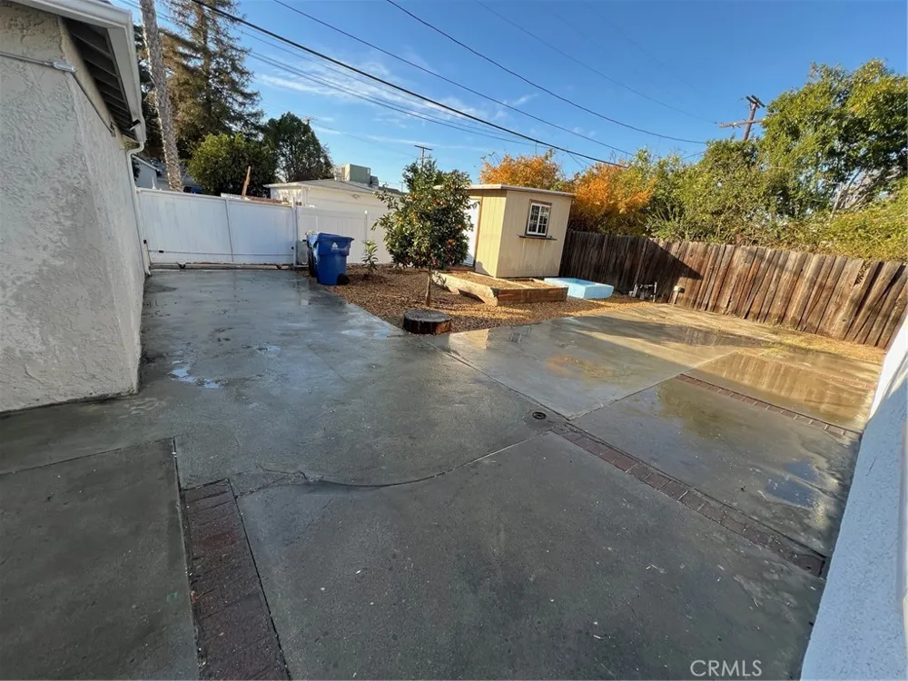 6653 Quakertown Winnetka, CA 91306