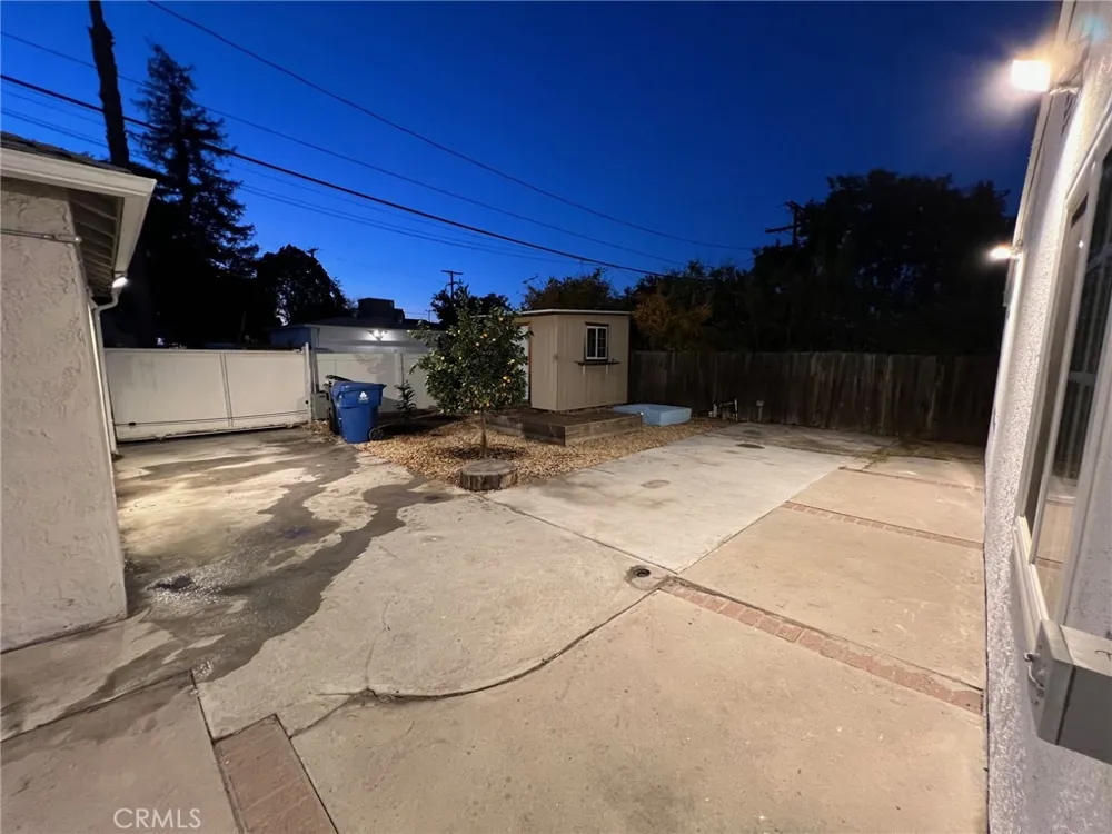 6653 Quakertown Winnetka, CA 91306