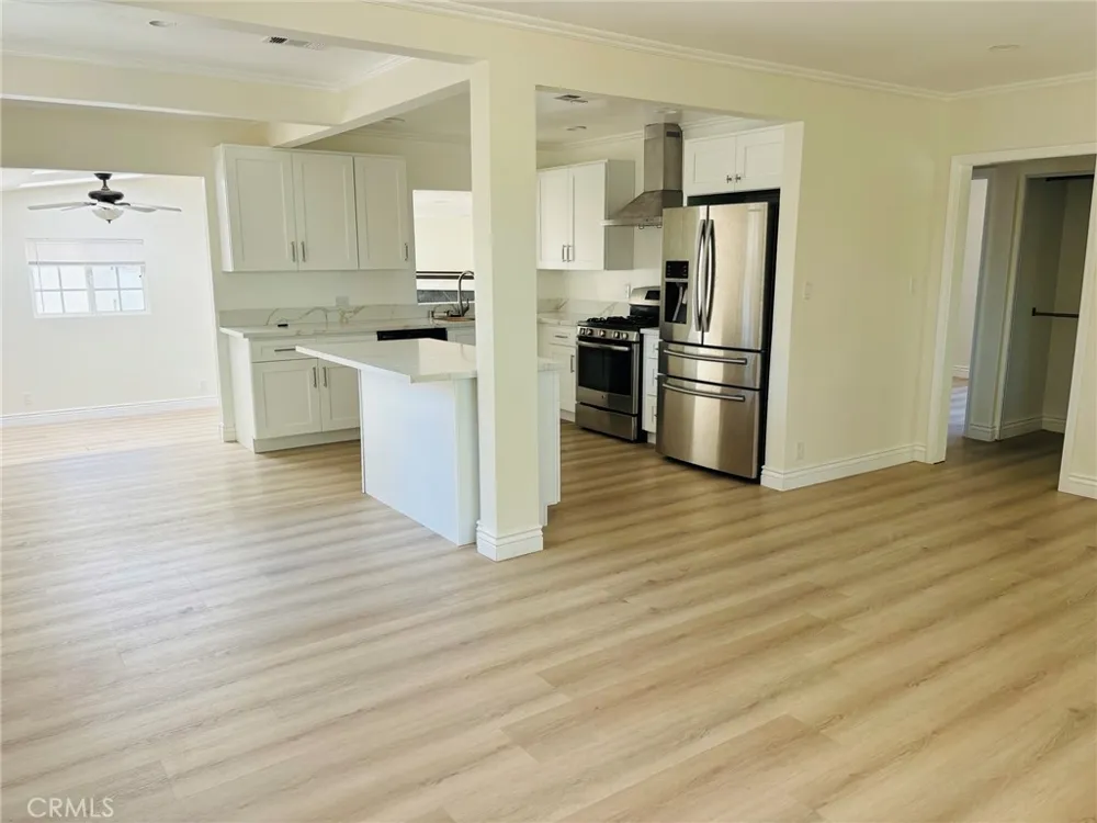 6653 Quakertown Winnetka, CA 91306