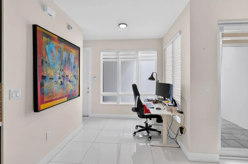 6461 NW 103rd Passage Doral, FL 33178