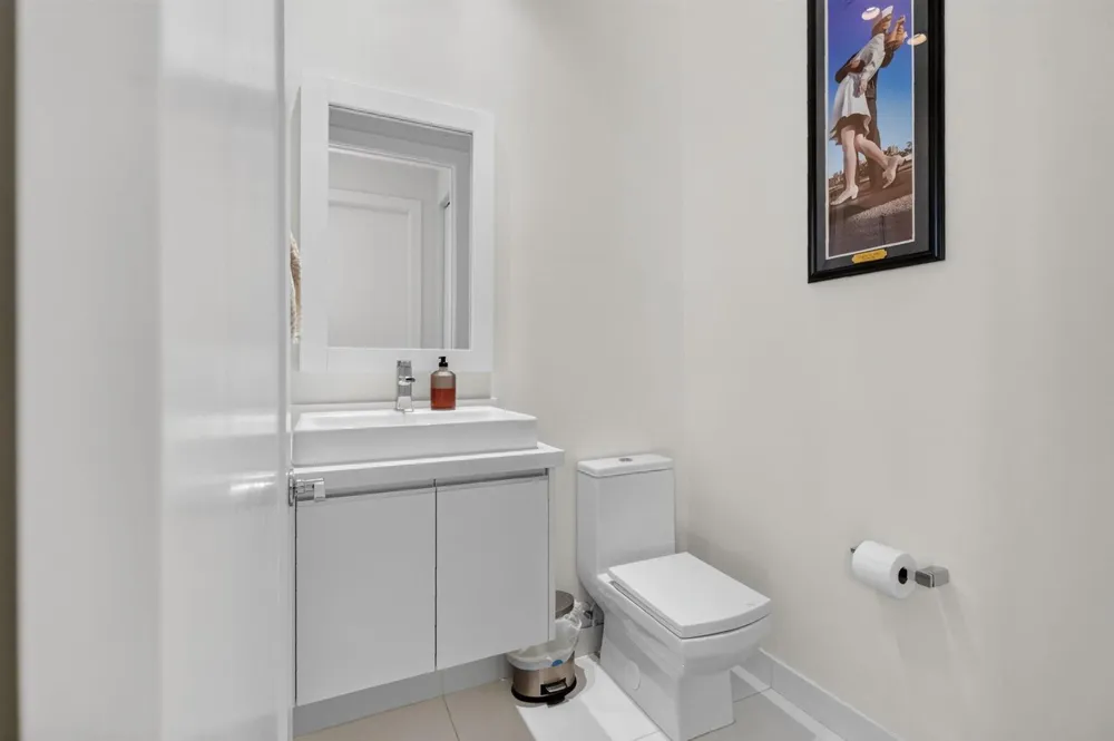 6461 NW 103rd Passage Doral, FL 33178