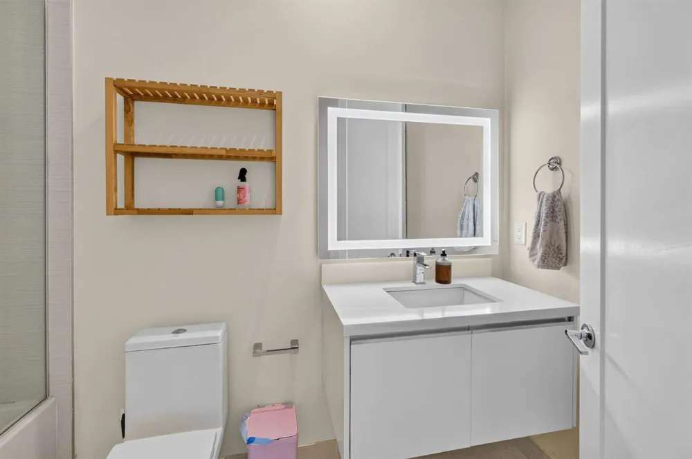 6461 NW 103rd Passage Doral, FL 33178