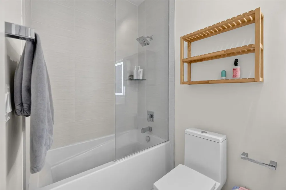 6461 NW 103rd Passage Doral, FL 33178